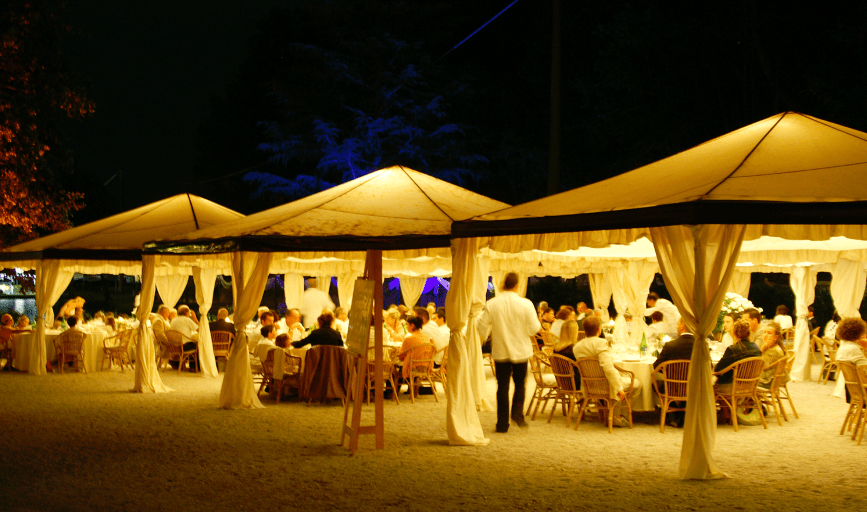 EVENT CATERING